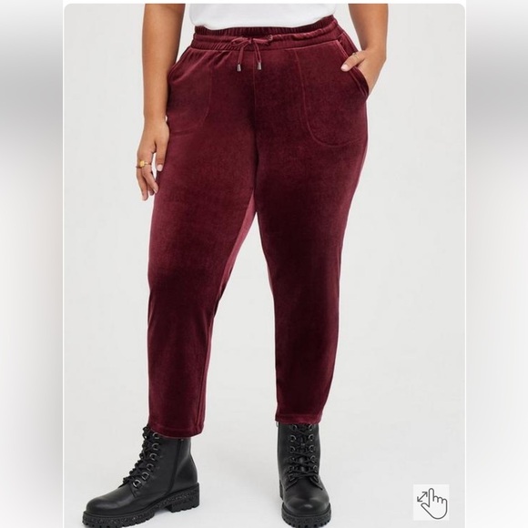 Torrid Pull-On Relaxed Taper Velvet High-Rise Pant - Picture 1 of 11